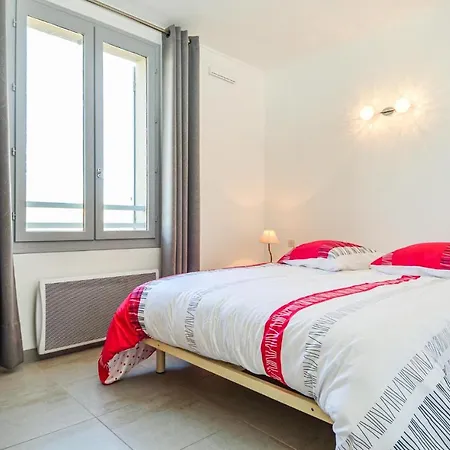 3 Bedroom Cozy In *