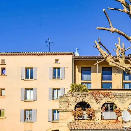 3 Bedroom Cozy In Uzes